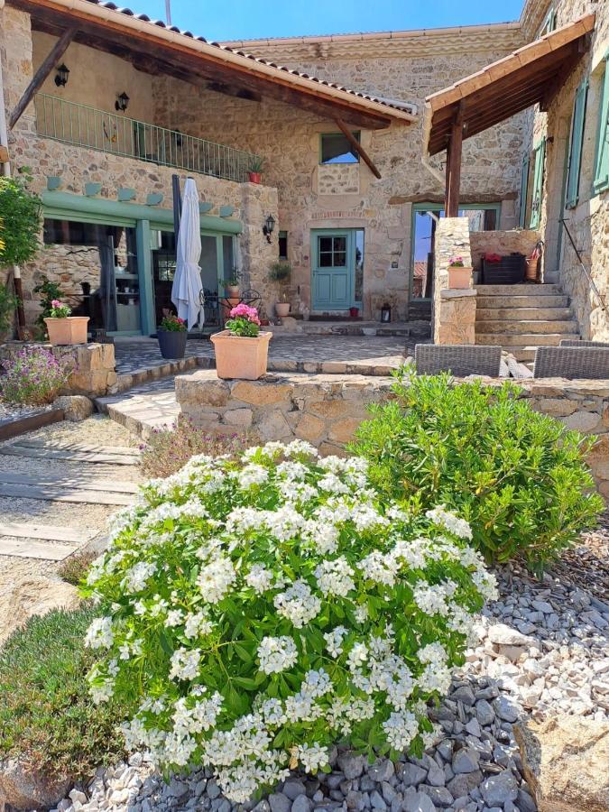 Domaine Saint Claude - Gite , Chambres D'Hotes & Hebergement Insolite Malleval エクステリア 写真
