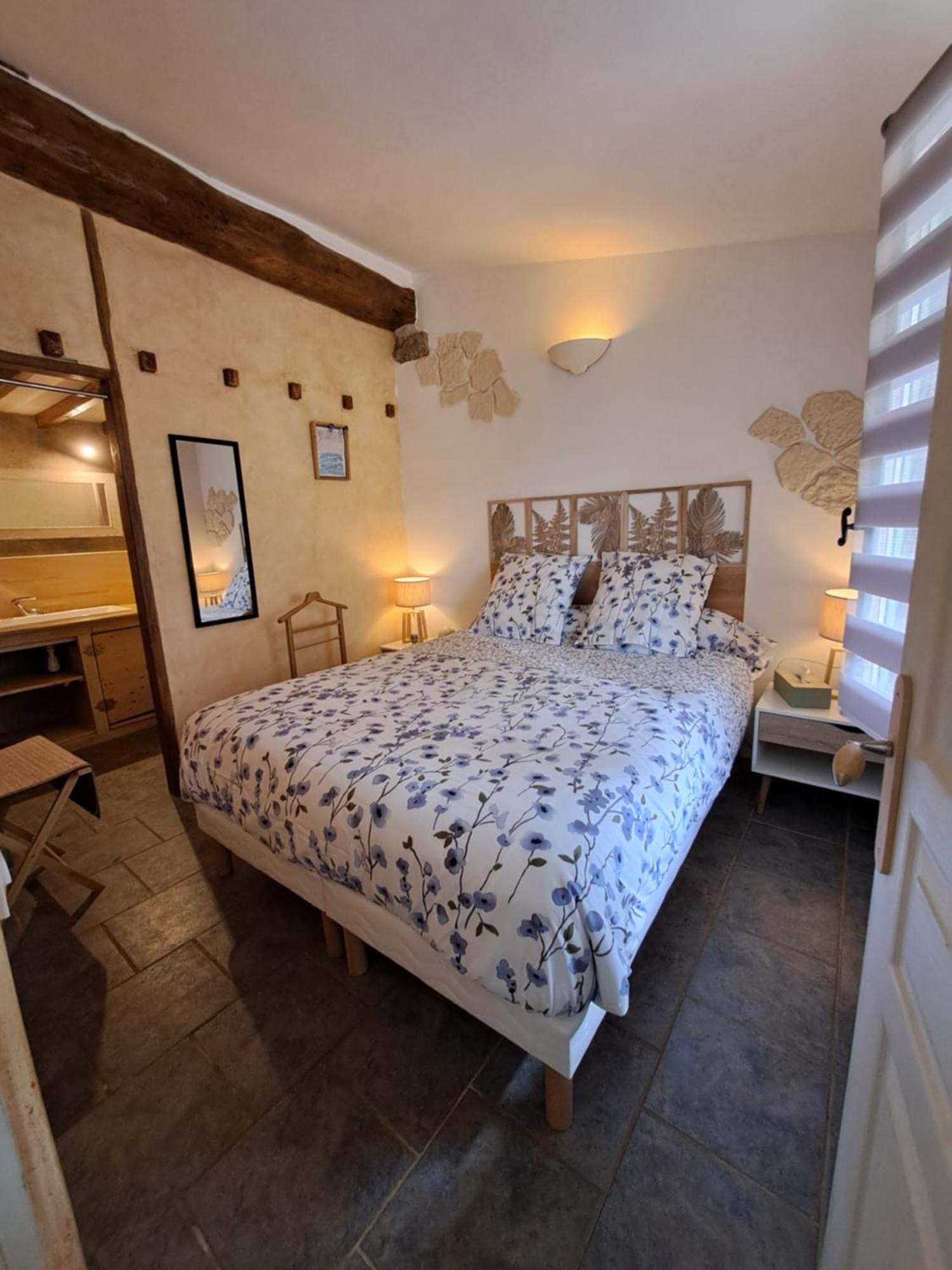 Domaine Saint Claude - Gite , Chambres D'Hotes & Hebergement Insolite Malleval エクステリア 写真