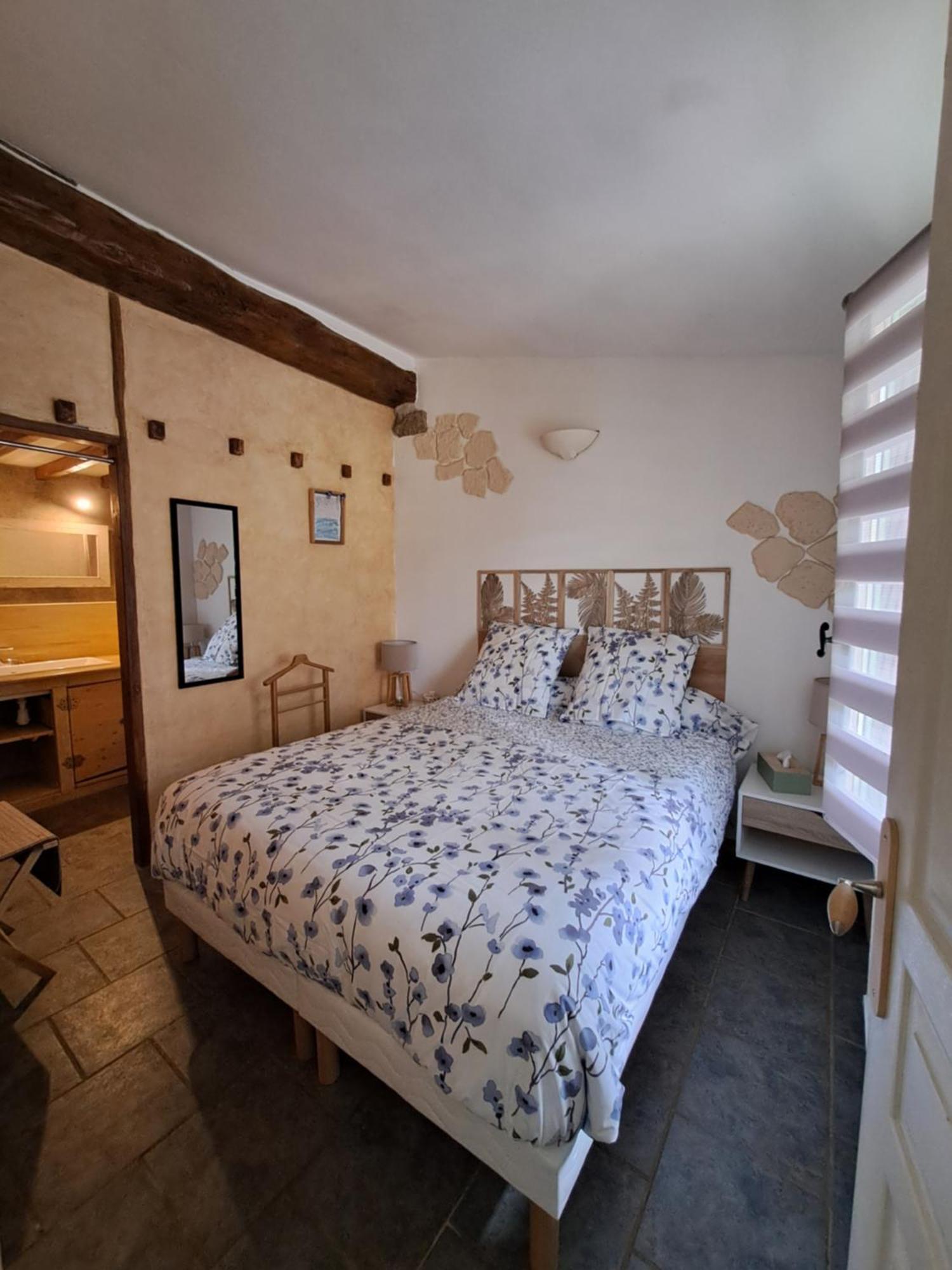 Domaine Saint Claude - Gite , Chambres D'Hotes & Hebergement Insolite Malleval エクステリア 写真