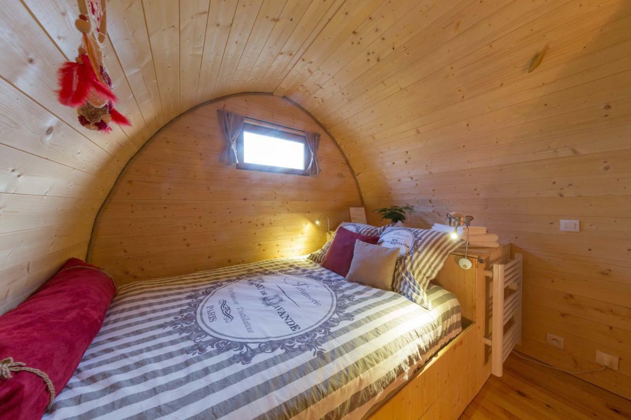 Domaine Saint Claude - Gite , Chambres D'Hotes & Hebergement Insolite Malleval エクステリア 写真