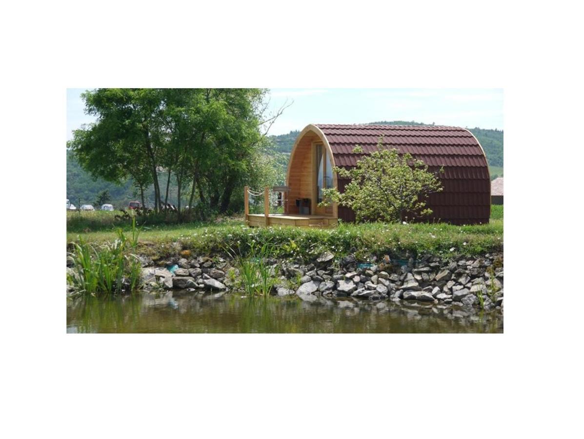 Domaine Saint Claude - Gite , Chambres D'Hotes & Hebergement Insolite Malleval エクステリア 写真